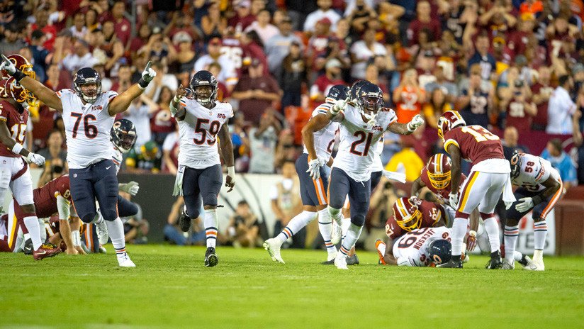 La NFL al 'desnudo': un jugador comparte su alegría por un triunfo en la NFL con un video en vivo y deja al descubierto a un compañero (VIDEO)
