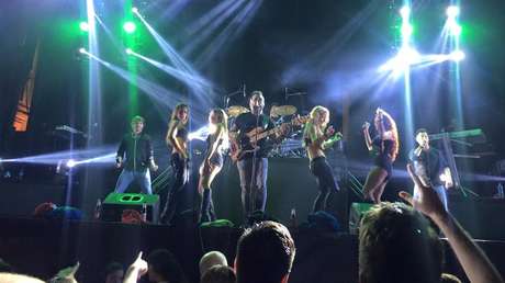 Una bailarina muere en un accidente con pirotecnia en pleno espectáculo en España