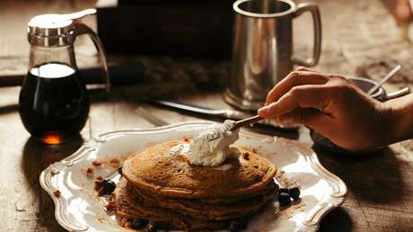 EE.UU.: Acusan a alumnos de servir a sus maestros crepes con semen y orina en un concurso 'gourmet'