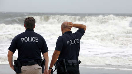 "Tenemos una larga noche por delante": Registran varios tornados durante el paso del huracán Dorian por EE.UU. (VIDEO)