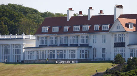 El Congreso de EE.UU. investiga una estadía de personal de la Fuerza Aérea en un hotel escocés de Trump