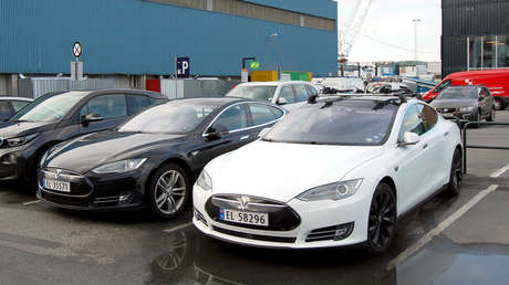 Coches eléctricos en Noruega: ¿incentivos 'verdes' o descuentos para los ricos?