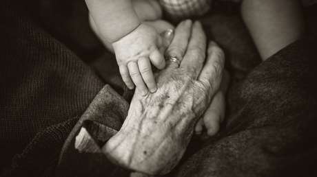 Científicos afirman haber invertido el envejecimiento por primera vez en la historia