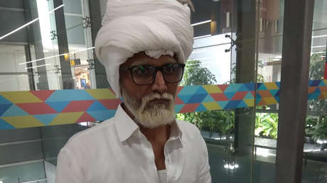 FOTO: Un joven indio se hace pasar por un anciano de 81 años para burlar a los agentes de seguridad y viajar a EE.UU. pero acaba detenido