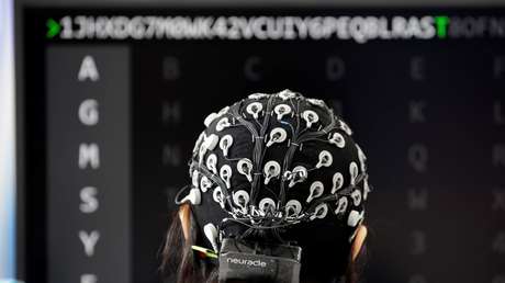 Nuevos implantes cerebrales podrían dar poderes telepáticos