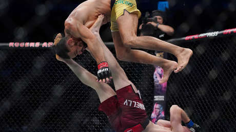 VIDEO: Luchador brasileño de la UFC asombra con sus saltos, giros y acrobacias pero pierde contra un novato