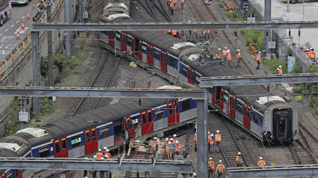 VIDEOS, FOTOS: Se desata el caos en Hong Kong al descarrilarse un tren del metro durante la hora pico
