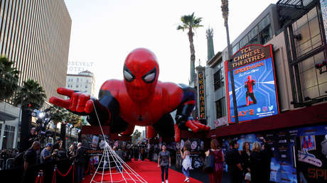 ¿Me ha detenido Spiderman? Policía de EE.UU. prueba un dispositivo de lazo para suplir a las Tasers (VIDEO)
