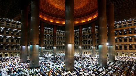 Francia: Un conductor se empotra contra una mezquita en la ciudad de Colmar (FOTOS, VIDEOS)