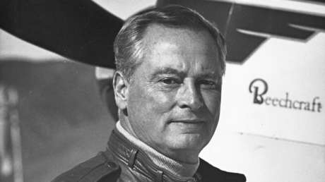 Muere el abuelo de Paris Hilton dejando a su familia un 3 % de su gran fortuna