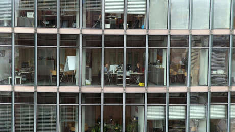 El Gobierno de Chile y el Partido Comunista se disputan la reforma laboral: ¿reducirán las horas de trabajo?