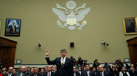 La Cámara baja de EE.UU. publica la queja del denunciante que instigó la investigación de juicio político contra Trump