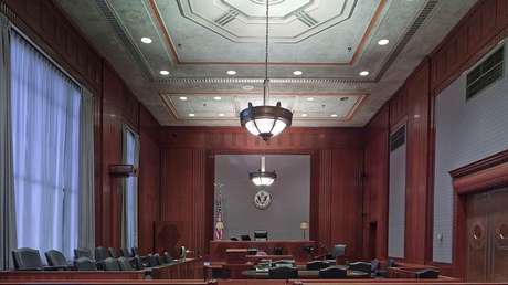 Un juez en  EE.UU. condena a 20 años de prisión a un exfiscal mexicano ligado al narco