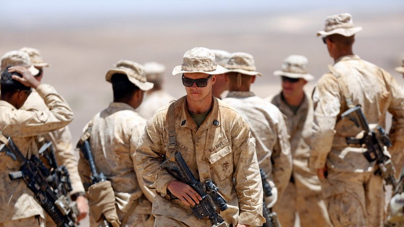 Trump asegura que Riad costeará el traslado de tropas adicionales estadounidenses a Arabia Saudita