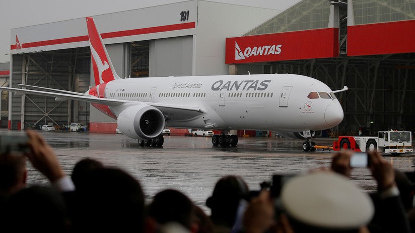 Despega el vuelo más largo del mundo y lleva comida picante para mantener despiertos a los pasajeros