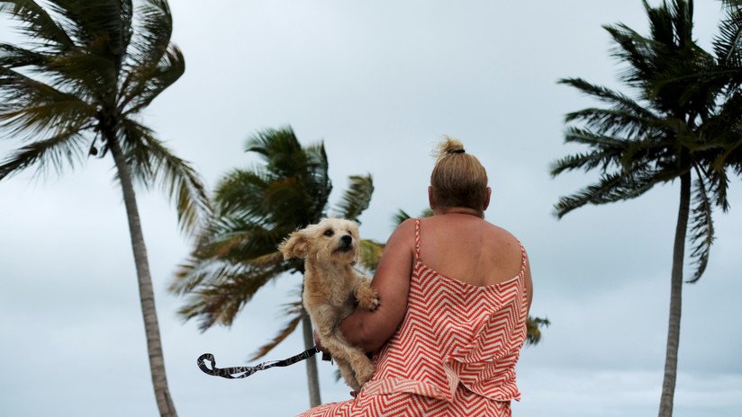 Las autoridades de EE.UU. frenaron a sabiendas los fondos de ayuda por huracanes para Puerto Rico