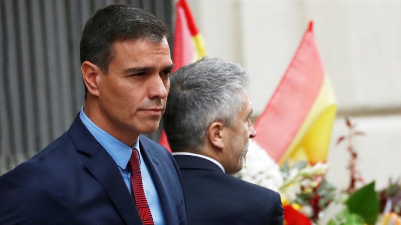 Sánchez visita Barcelona en plena oleada de protestas y exige a Torra que condene "rotundamente" la violencia