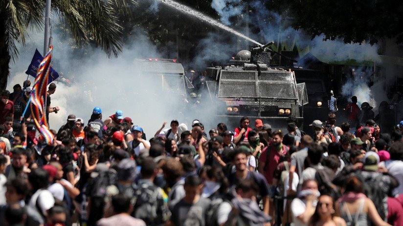 "Mataron a mi amigo como cobardes": las circunstancias de la muerte del manifestante chileno José Uribe