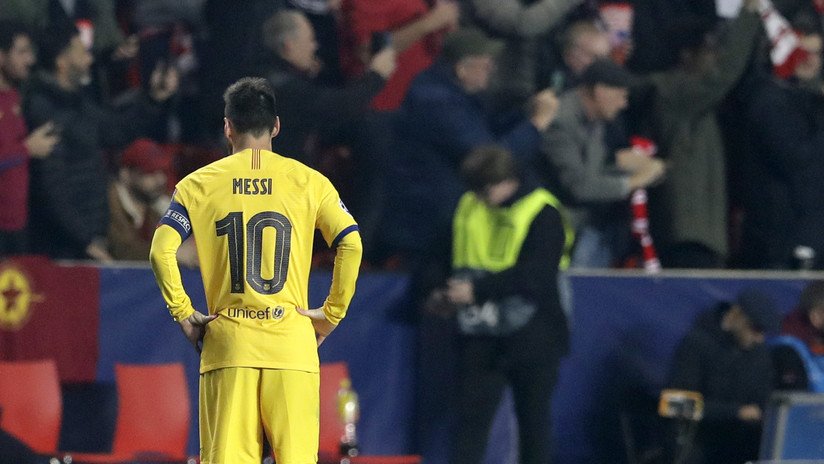 VIDEO: La mirada sostenida de Messi al técnico Valverde cuando el Barcelona empataba con el Slavia de Praga