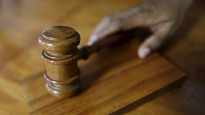 Castigan con la amputación de una mano a un "ladrón profesional" en Irán