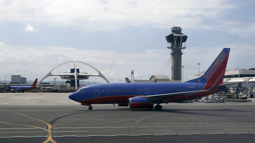 No solo el '737MAX': Boeing admite que hasta 50 aviones del modelo precursor necesitaron arreglo