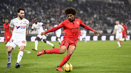 Despiden a futbolista francés tras admitir que robó un reloj de 76.000 dólares a un compañero por "celos"