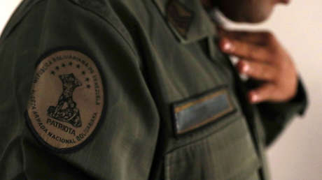 Exmilitares venezolanos en Miami crean mecanismo que busca conformar un "Gobierno de Transición" en Venezuela