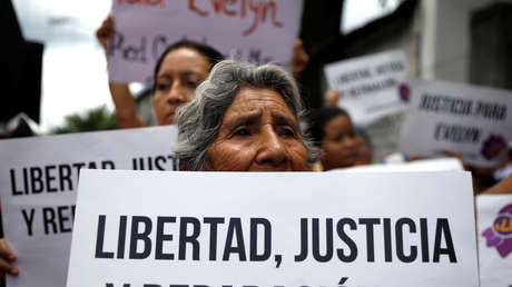 Justicia salvadoreña absuelve a otra mujer que había sido procesada por un supuesto aborto