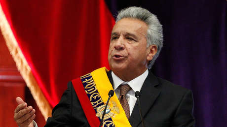 Lenín Moreno llega a Quito en medio de las fuertes protestas contra el 'paquetazo' en Ecuador