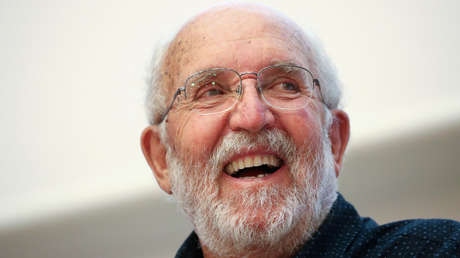 Nobel de Física: "Los humanos no podremos migrar fuera del Sistema Solar"