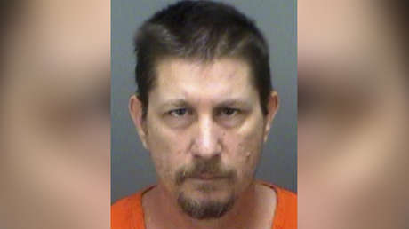 Dictan 20 años de cárcel al hombre que mató a un afroamericano desarmado por estacionar en un puesto para inválidos