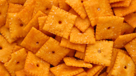 FOTOS: Pega una galleta a la pared para ver cuándo su padre se da cuenta y este tarda casi cuatro años