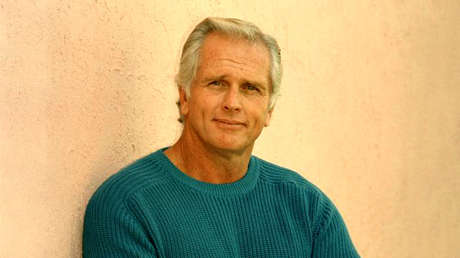 El hijo del Tarzán televisivo mata a su madre a puñaladas y muere abatido por la Policía en EE.UU.