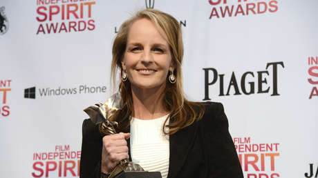 Hospitalizan a la actriz estadounidense Helen Hunt tras sufrir un accidente de coche en Los Ángeles