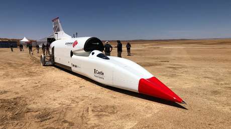FOTOS: Comienzan las pruebas del coche supersónico Bloodhound para batir el récord mundial de velocidad