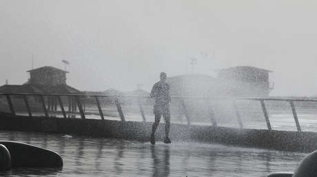 Un raro huracán mediterráneo avanza hacia Egipto e Israel y amenaza con provocar inundaciones y destrucción en la región