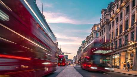 Reportan el derrame de una sustancia química en el centro de Londres