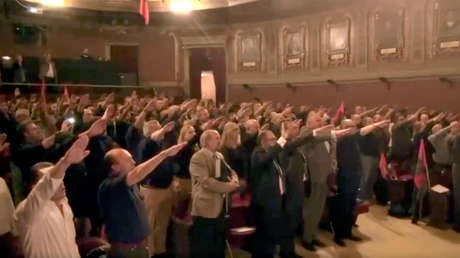 El Ateneo de Madrid acogió un acto de Falange Española que culminó frente al Congreso de los Diputados