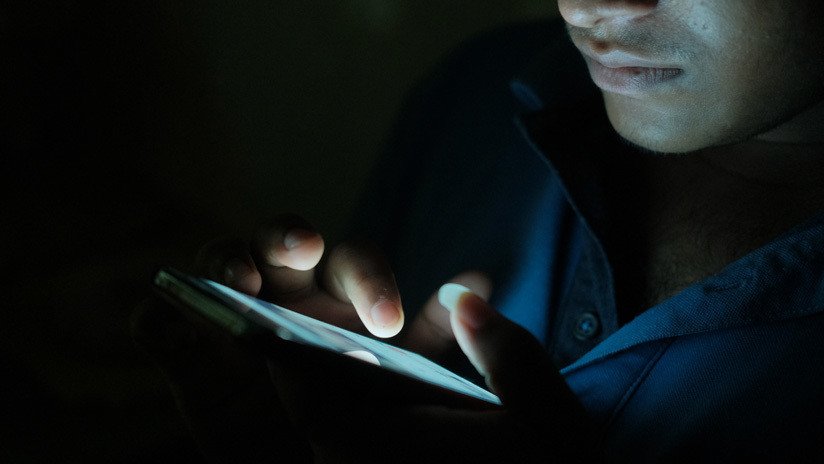 Un fallo de ciberseguridad en una red de 'cam girls' expone datos de sus usuarios y trabajadores sexuales