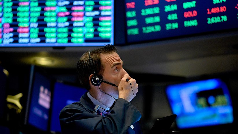 Wall Street cae tras afirmar Trump que EE.UU y China no acordaron eliminar los aranceles