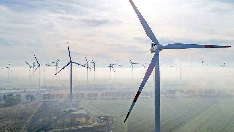 Japón convierte las tierras radiactivas de Fukushima en un centro de energía renovable