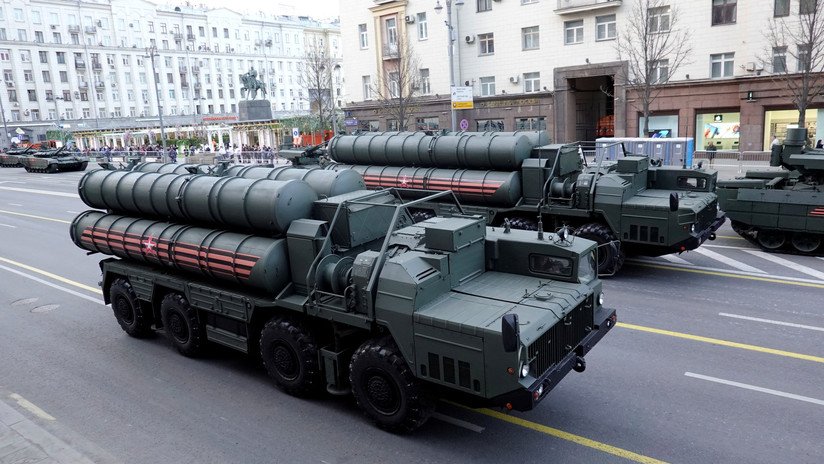 Los sistemas antimisiles rusos S-400 entrarán en servicio en Turquía en la primavera de 2020