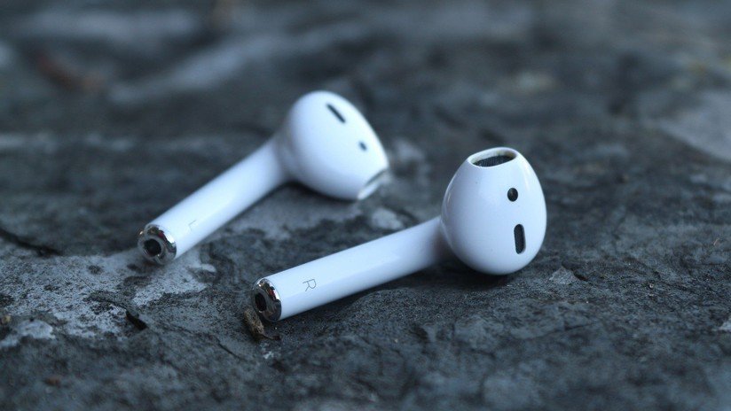 VIDEOS: Cubre con 'AirPods' los suelos de las calles de San Francisco (pero no son lo que parecen)