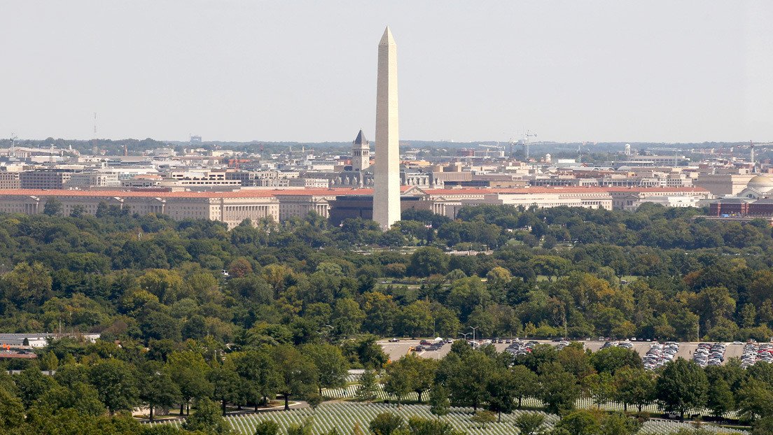 Bolsonaro designa a un diplomático como embajador de EE.UU. tras la polémica con su hijo