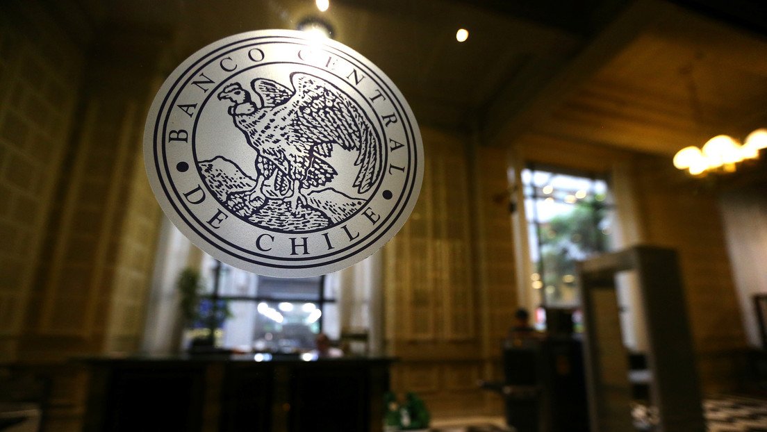 Banco Central de Chile intervendrá el mercado cambiario ante fuerte alza del dólar