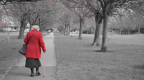 Una humilde y 'secreta' millonaria muere a los 91 años y deja 1,7 millones de dólares al pueblo que siempre amó