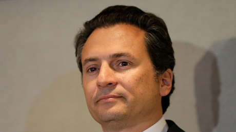 La madre del exdirector de Pemex, vinculada a proceso por lavado de dinero