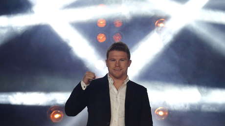 VIDEO: El momento exacto en que Saúl 'Canelo' Álvarez noquea a su rival ruso