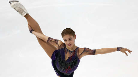 VIDEO: Premian con la medalla de oro a una patinadora estadounidense (la ganadora había sido una rusa)