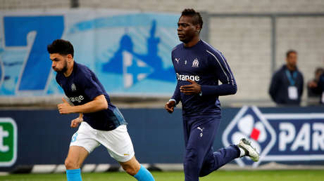 VIDEO: Un futbolista italiano estalla ante los insultos racistas, amaga con irse, pero regresa y marca un golazo